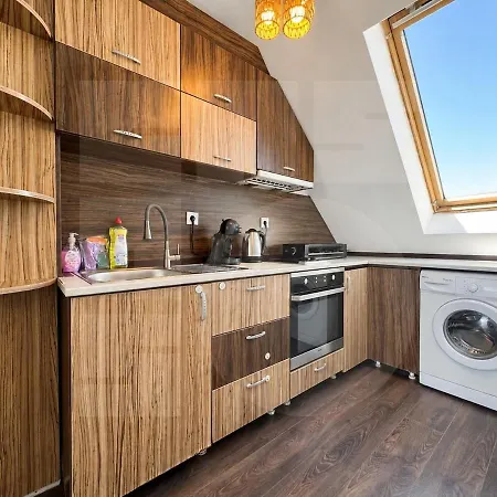 דירה 1br Rooftop Cityscape וארנה