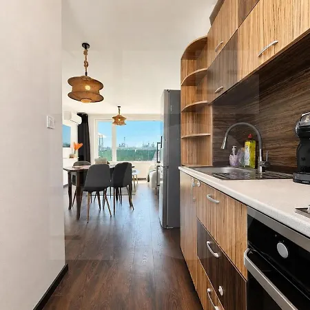 דירה 1br Rooftop Cityscape וארנה