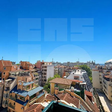 1br Rooftop Cityscape דירה